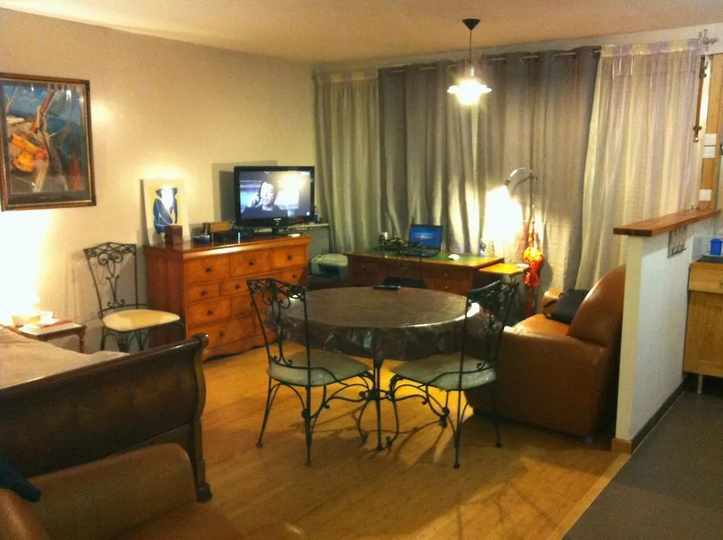 Alibert1er Apartamento *